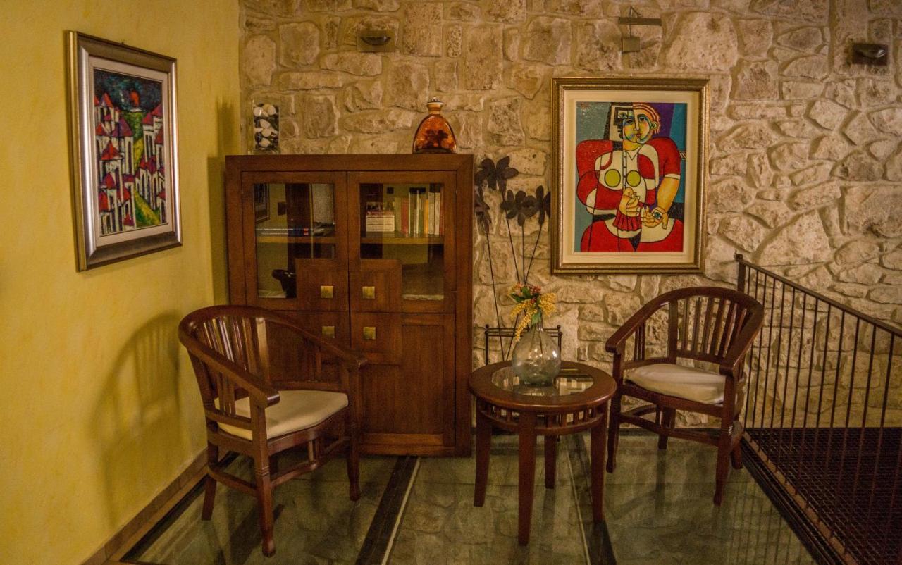 El Soportal De Uceda Hotel Exterior foto